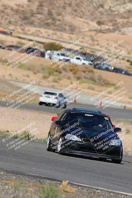 media/Oct-01-2022-Team Topak Racing (Sat) [[f860fb51be]]/2-Inter Low 2/session 2 turn 11/